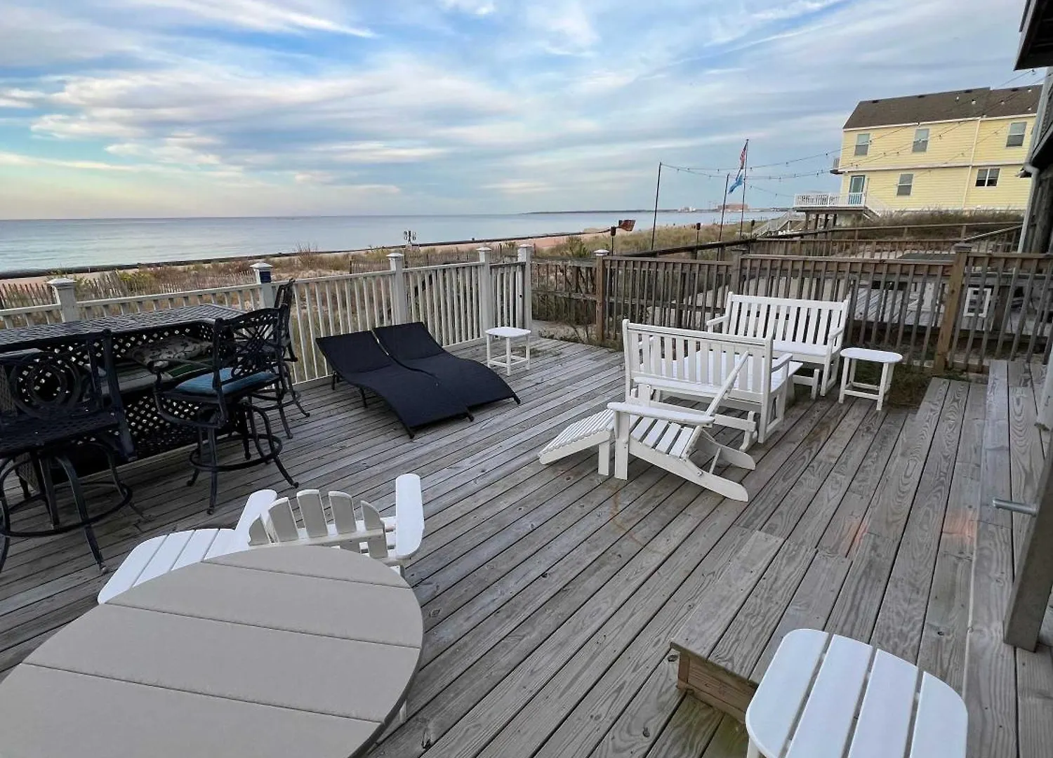 Modern 4Bdr Oceanfront Home Virginia Beach