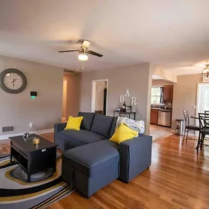 Virginia Sleeps 8 Game Rm And Meditation Rm Holiday home