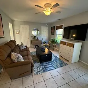 Chicks Retreat Apartment
